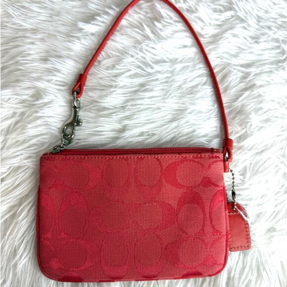 COACH y2k Soho Red Signature Canvas Wristlet - Picture 2 of 8